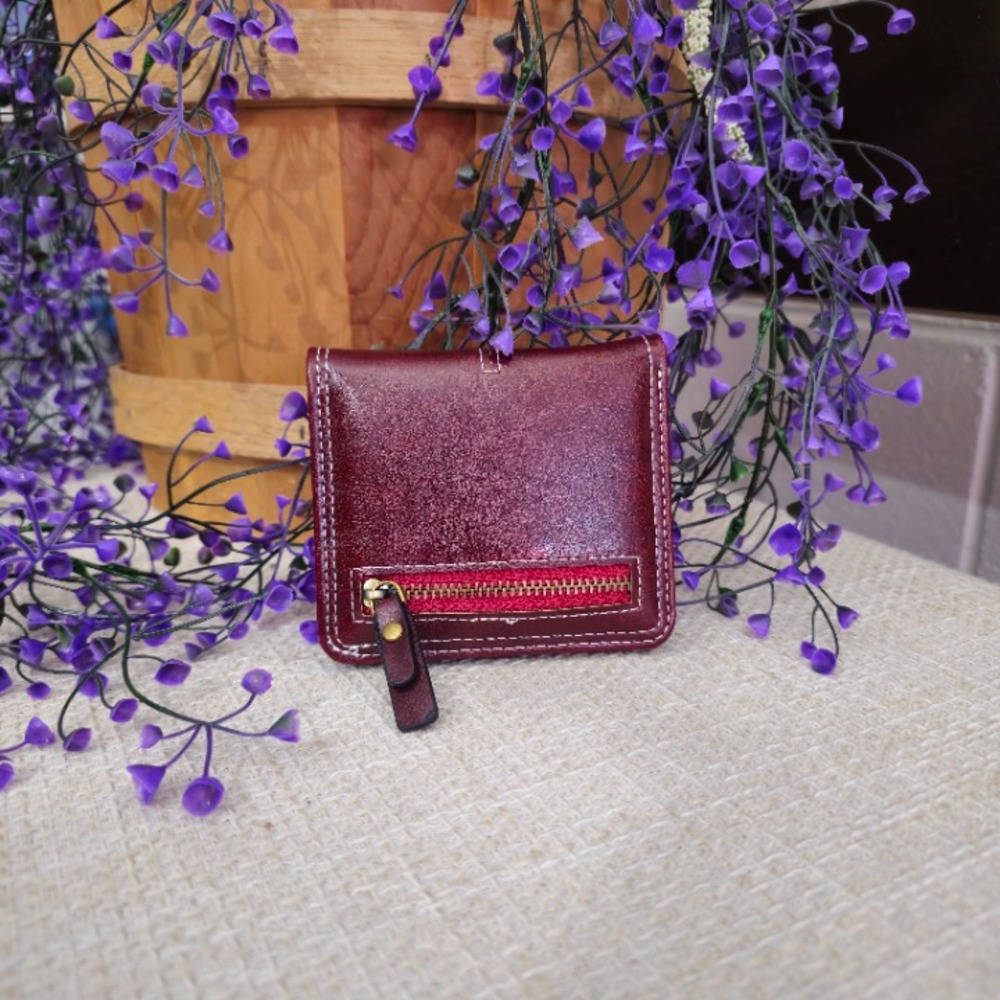 Gothic Cross Stud Bifold Snap Wallet | Burgundy | 4x4in - Picture 2 of 8